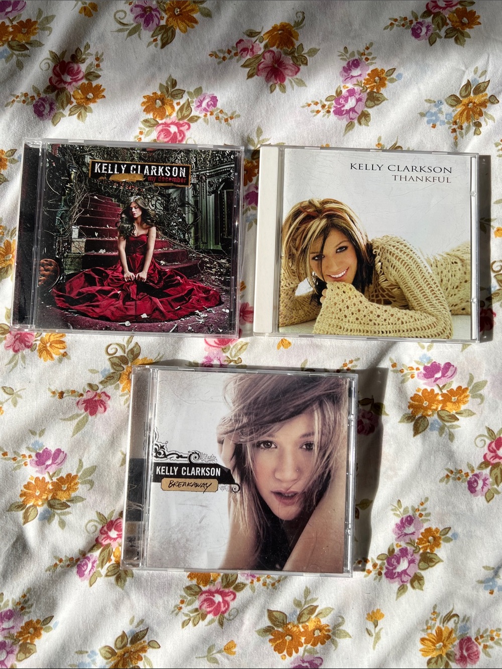Kelly Clarkson CD bundle